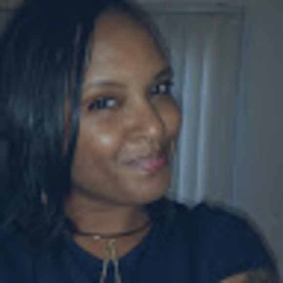 Meet your Posher, Felicia - Picture 1 of 1